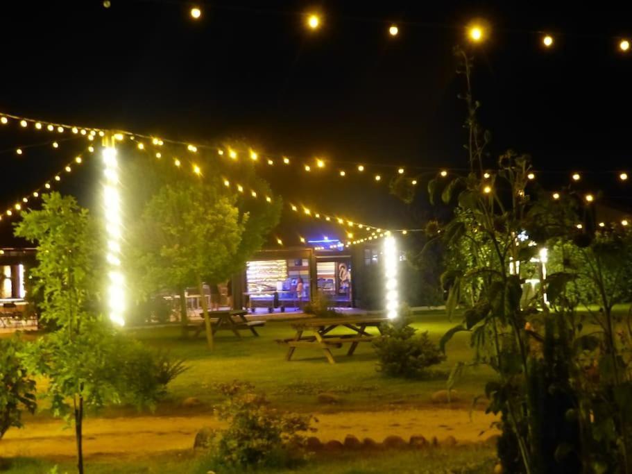 Hotel Albergue Bioclimatico Sabinares Del Arlanza Пуэнтедура Экстерьер фото