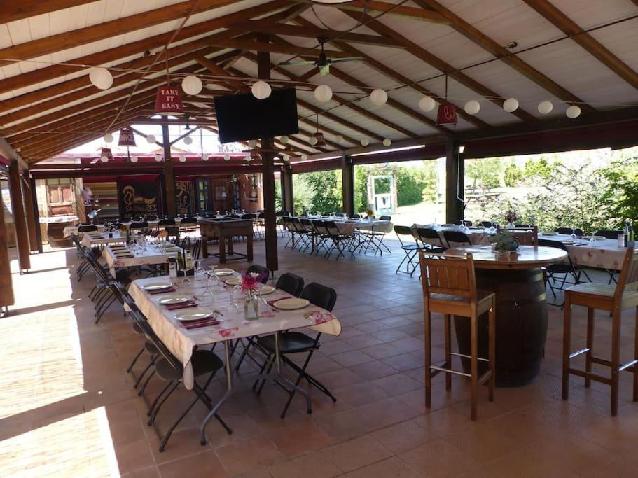 Hotel Albergue Bioclimatico Sabinares Del Arlanza Пуэнтедура Экстерьер фото
