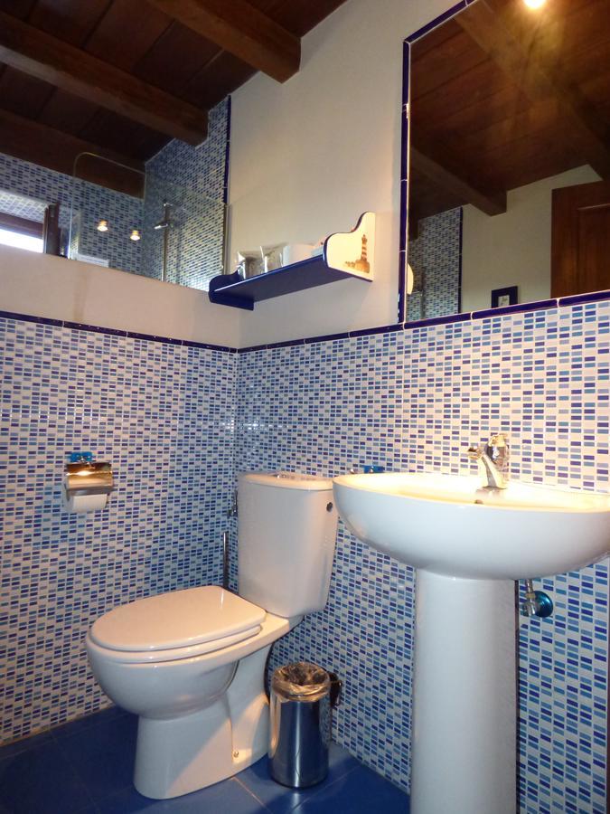 Hotel Albergue Bioclimatico Sabinares Del Arlanza Пуэнтедура Номер фото