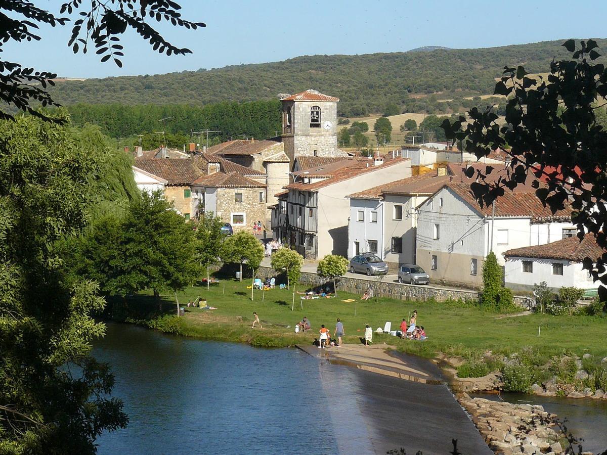 Hotel Albergue Bioclimatico Sabinares Del Arlanza Пуэнтедура Экстерьер фото